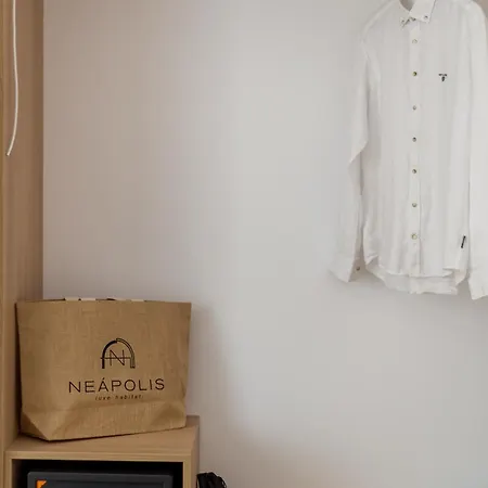 Aparthotel Neapolis 4*