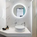 Neapolis Lejlighedshotel 4*