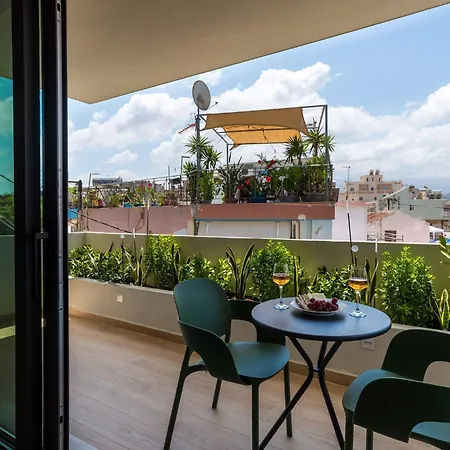 Neapolis Apartahotel