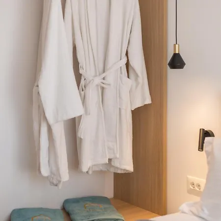 Appart hôtel Neapolis 4*