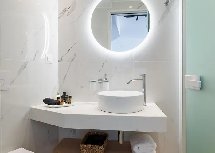 Aparthotel Neapolis 4*