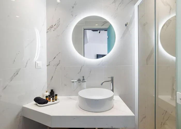 Neapolis Aparthotel 4*